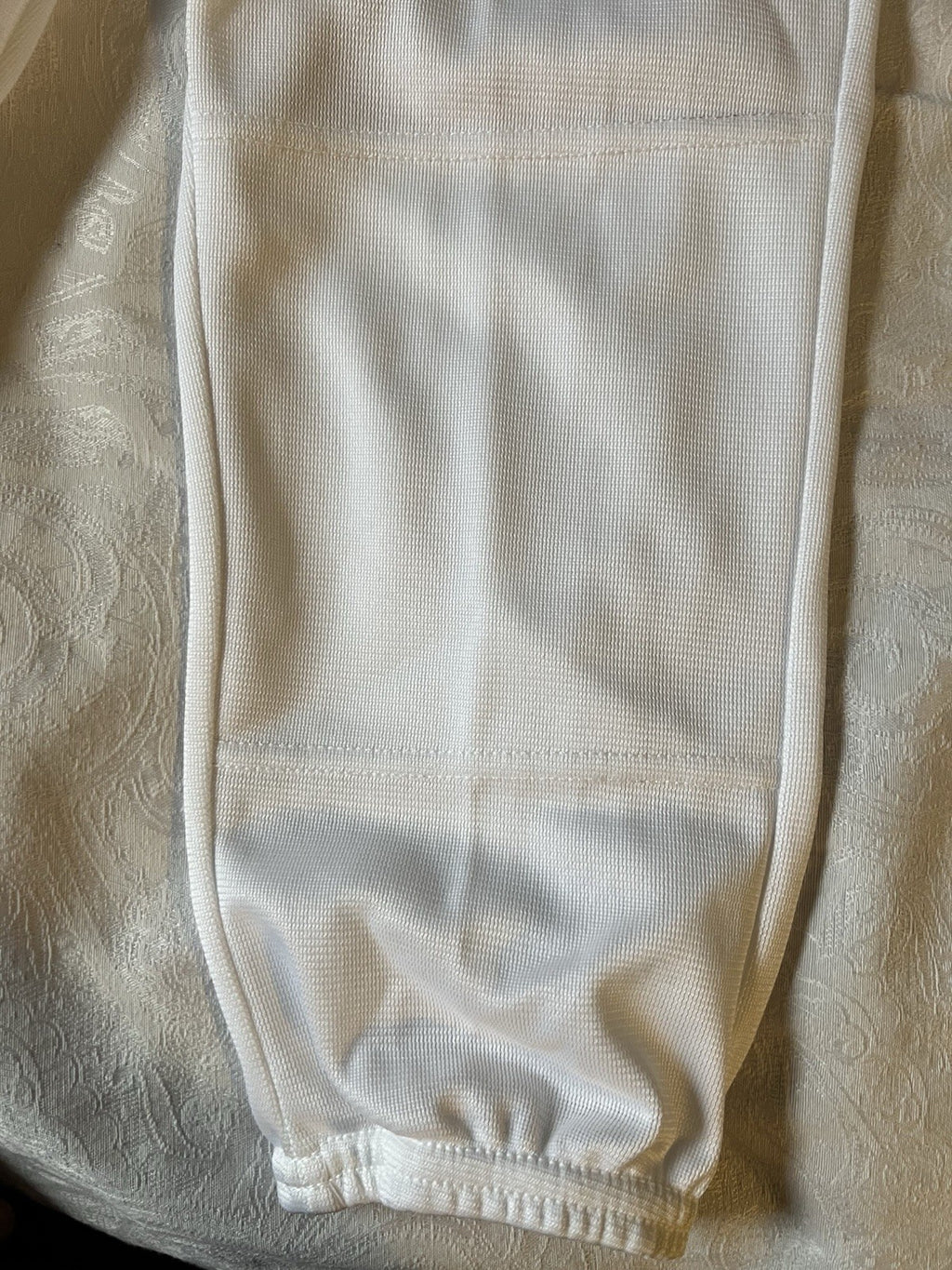 Wilson YOUTH Baseball Pants White With Elastic Cuffs Sizes Small (2) / Large (1)